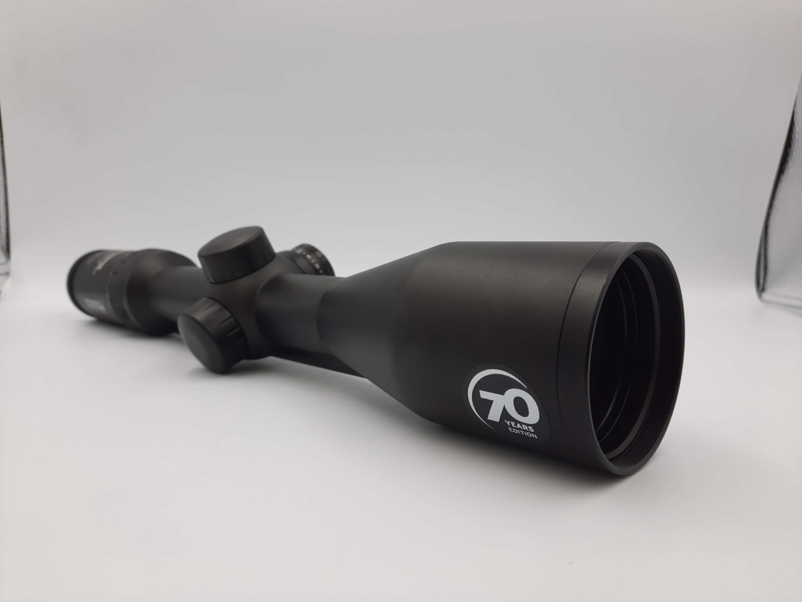 Luneta Steiner Nighthunter Extreme 2-10x50 (70 Years Edition) Luneta Steiner Nighthunter Extreme 2-10x50 (70 Years Edition)