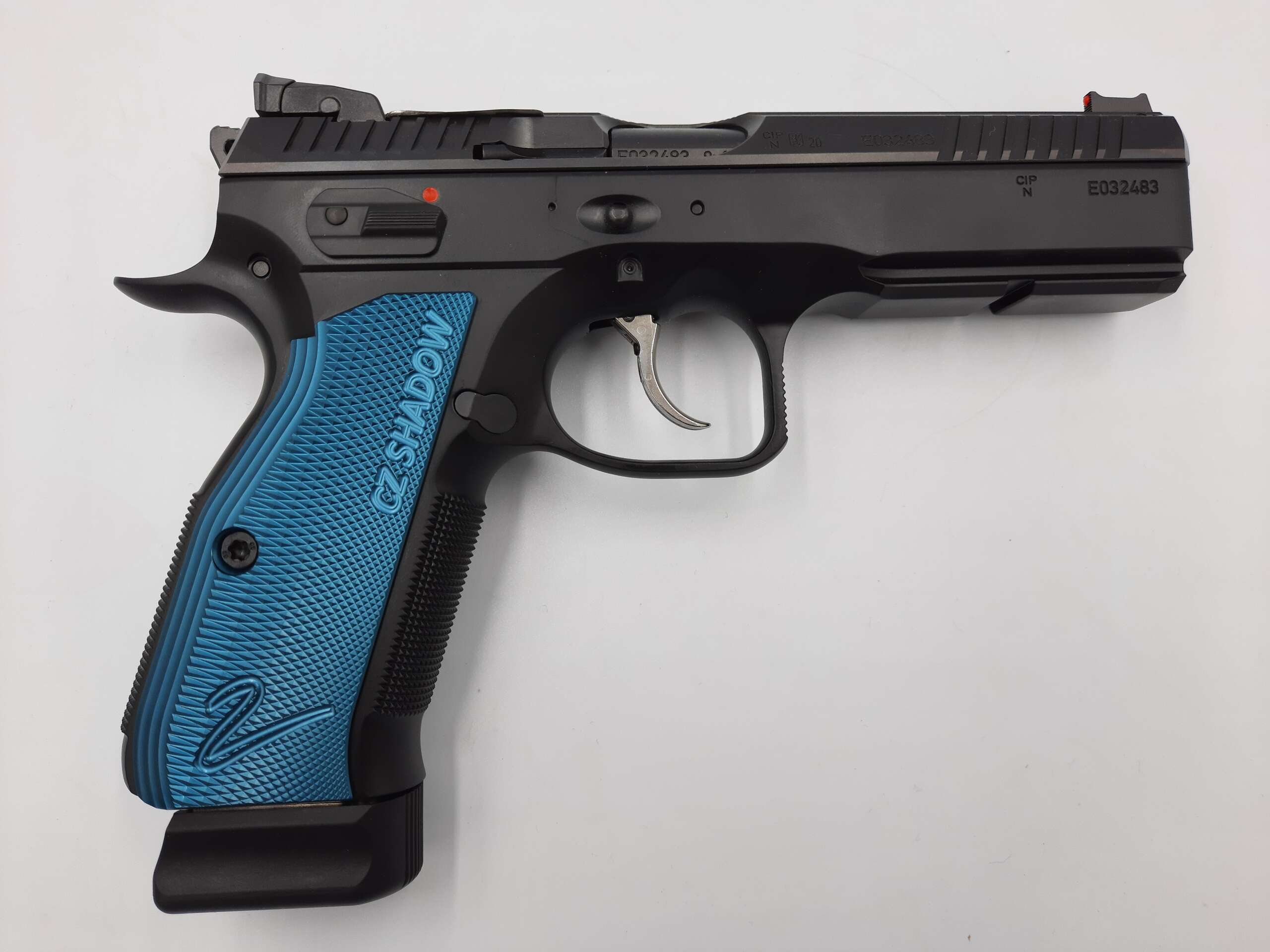 pistolet cz shadow 2 blue 9 mm (7) pistolet cz shadow 2 blue 9 mm